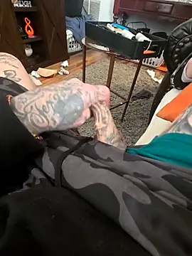 MRTATTWO online show from December 2025 02:46:02 PM