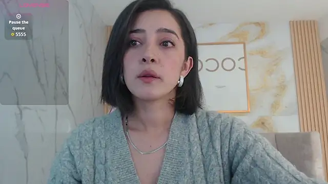 sara lopez s online show from October 2025 01:21:02 PM