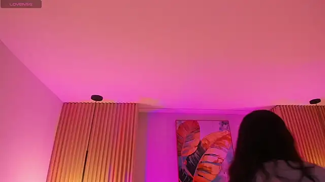 Mila Hank  online show from March 2026 12:10:02 PM