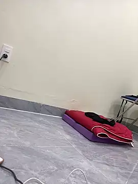 Snapshot of Lyly_suri07 chatting on November 2025 04:31:02 PM Lyly suri07 online show from November 2025 04:31:02 PM