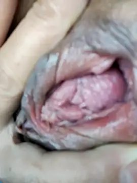 Snapshot of Lyly_suri07 chatting on November 2025 05:02:01 PM Lyly suri07 online show from November 2025 05:02:01 PM