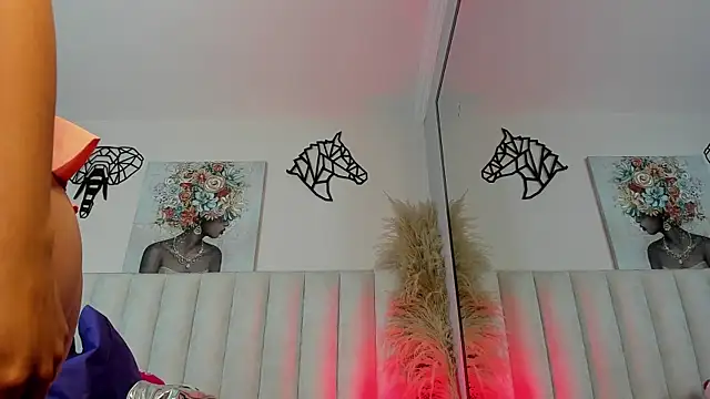 Snapshot of Annie__2 chatting on November 2025 12:05:02 PM Annie 2 online show from November 2025 12:05:02 PM