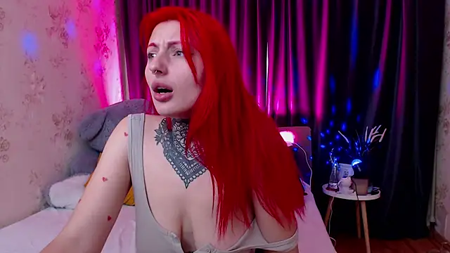 Nina Blum  online show from November 2025 07:32:01 AM