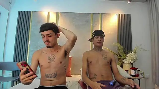 NikoStone  online show from November 2025 05:07:01 AM