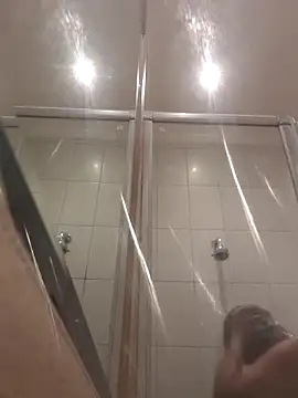 trickyOne online show from September 2025 04:40:02 PM