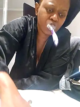 trickyOne online show from September 2025 07:58:02 PM