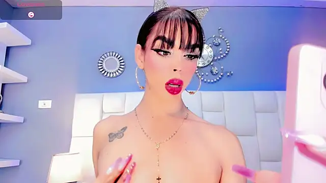 Naughty-sexy-girrl online show from December 2025 05:32:01 PM