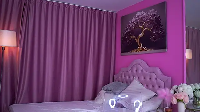 AishaaDevoe online show from February 2026 07:34:02 PM