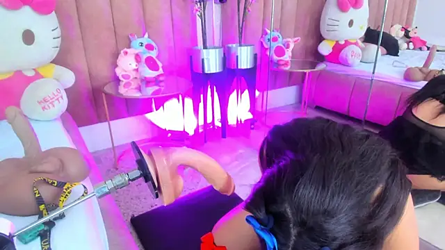 LizzyOlsen online show from November 2025 04:56:01 AM