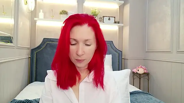 Sofia Lix online show from December 2025 04:00:02 AM