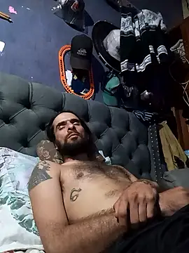 Snapshot of hairy_mannn chatting on January 2026 12:43:01 PM hairy mannn online show from January 2026 12:43:01 PM