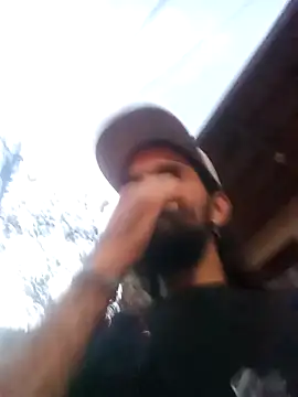 Snapshot of hairy_mannn chatting on March 2026 12:23:02 AM hairy mannn online show from March 2026 12:23:02 AM