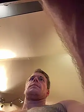 DILFiGuess11 online show from February 2026 04:33:02 AM