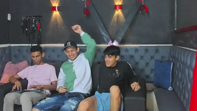 Golldens Dreamss online show from November 2025 12:16:01 PM