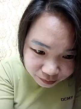 may-squirl online show from November 2025 03:45:01 PM