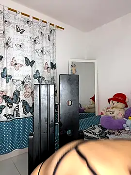 ViolettaMiller  online show from December 2025 01:05:02 PM