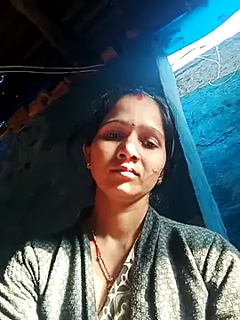 Snapshot of Jooli_xx chatting on November 2025 02:44:01 AM Jooli xx online show from November 2025 02:44:01 AM