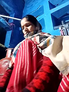 Snapshot of Jooli_xx chatting on November 2025 12:21:02 AM Jooli xx online show from November 2025 12:21:02 AM