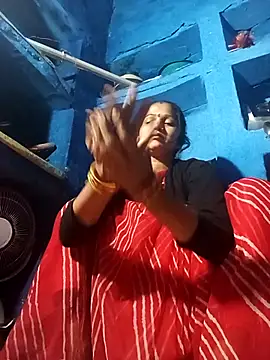 Snapshot of Jooli_xx chatting on November 2025 11:39:02 PM Jooli xx online show from November 2025 11:39:02 PM