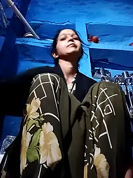 Snapshot of Jooli_xx chatting on November 2025 12:57:01 AM Jooli xx online show from November 2025 12:57:01 AM