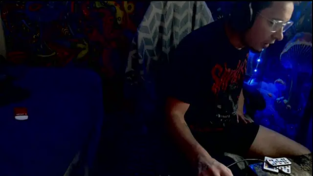 YoBlezz online show from November 2025 11:46:01 AM