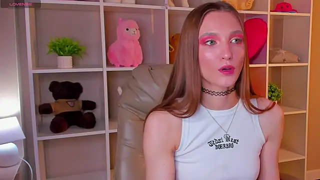 Snapshot of Alisha_Green chatting on September 2025 08:27:01 AM Alisha Green online show from September 2025 08:27:01 AM