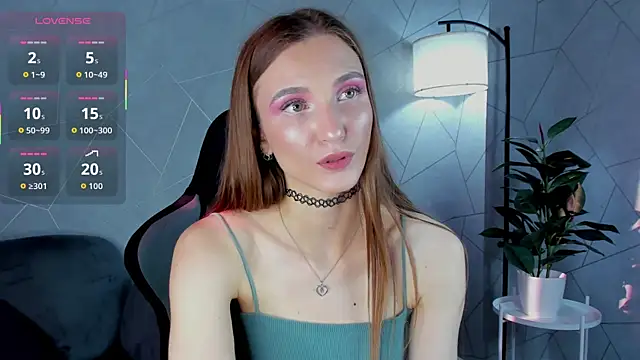 Snapshot of Alisha_Green chatting on September 2025 09:01:02 AM Alisha Green online show from September 2025 09:01:02 AM