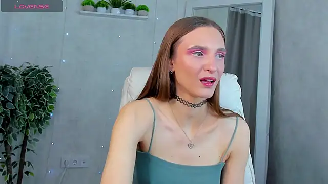 Snapshot of Alisha_Green chatting on September 2025 01:53:02 AM Alisha Green online show from September 2025 01:53:02 AM