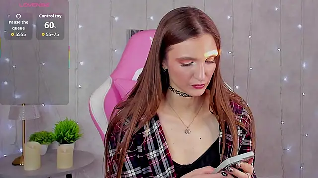 Snapshot of Alisha_Green chatting on October 2025 09:17:04 AM Alisha Green online show from October 2025 09:17:04 AM