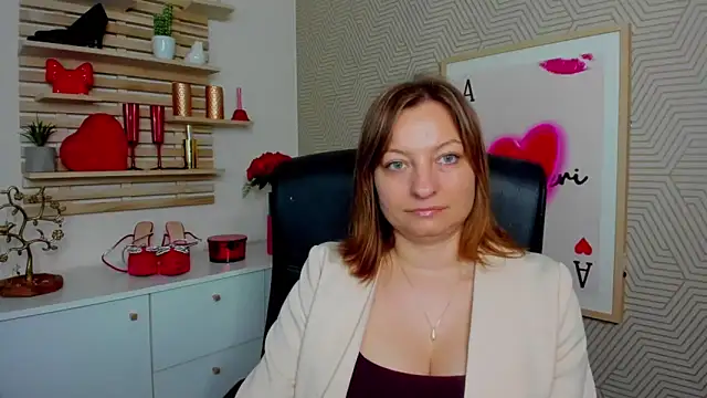 Snapshot of angelaSamt chatting on April 2026 05:34:01 AM angelaSamt online show from April 2026 05:34:01 AM