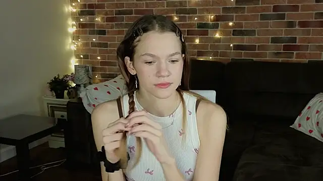 VelvetRisque online show from January 2026 06:26:01 AM