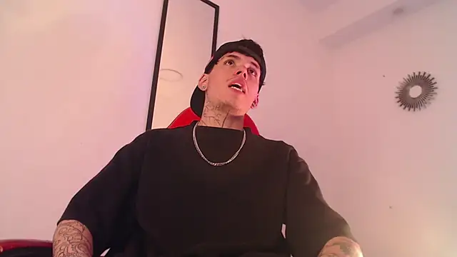 Anhonymus  online show from September 2025 04:01:01 PM