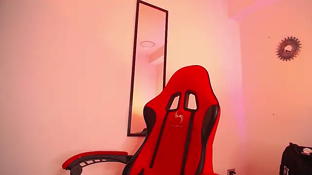 Anhonymus  online show from December 2025 03:45:02 AM