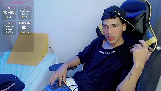 Snapshot of yankees_ chatting on September 2025 03:50:02 AM yankees online show from September 2025 03:50:02 AM