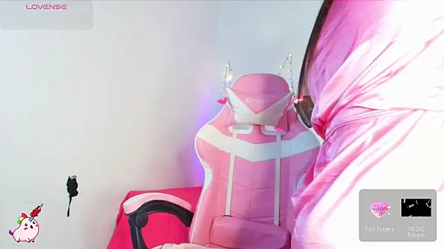 Snapshot of Abril1_gh chatting on October 2025 09:46:02 AM Abril1 gh online show from October 2025 09:46:02 AM