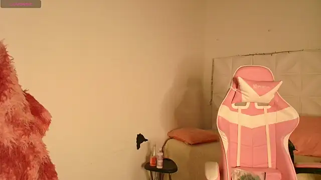 Snapshot of Abril1_gh chatting on December 2025 10:20:02 AM Abril1 gh online show from December 2025 10:20:02 AM