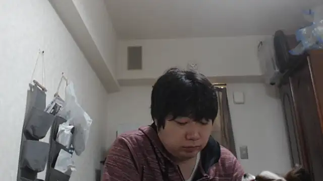 raterate555 online show from November 2025 12:30:01 PM