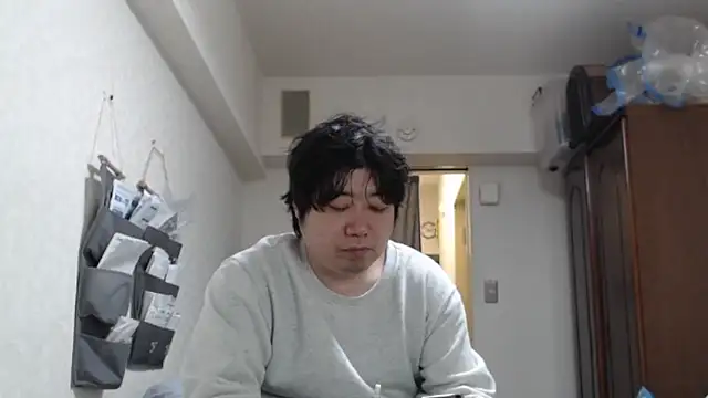 raterate555 online show from April 2026 08:37:02 AM