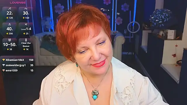 Snapshot of Kira_Kenett chatting on December 2025 07:09:01 PM Kira Kenett online show from December 2025 07:09:01 PM