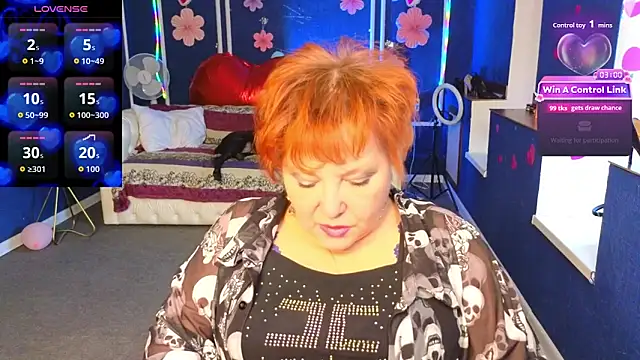 Kira Kenett online show from March 2026 01:04:02 PM