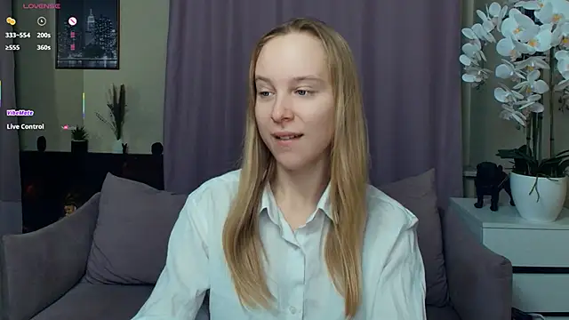 SoonMoor online show from February 2026 09:15:02 PM