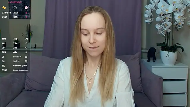 SoonMoor online show from March 2026 06:47:02 PM