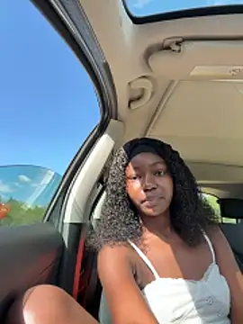 Snapshot of ebonysweetyy chatting on April 2026 01:35:02 PM ebonysweetyy online show from April 2026 01:35:02 PM