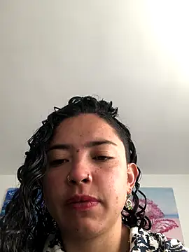 Paris 11 online show from November 2025 02:39:02 PM