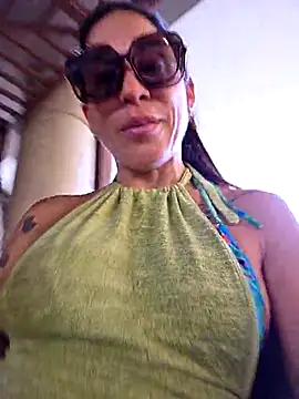 Snapshot of sexy7883 chatting on December 2025 09:47:02 AM sexy7883 online show from December 2025 09:47:02 AM