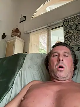 Snapshot of thelutty chatting on July 2026 06:04:01 PM thelutty online show from July 2026 06:04:01 PM