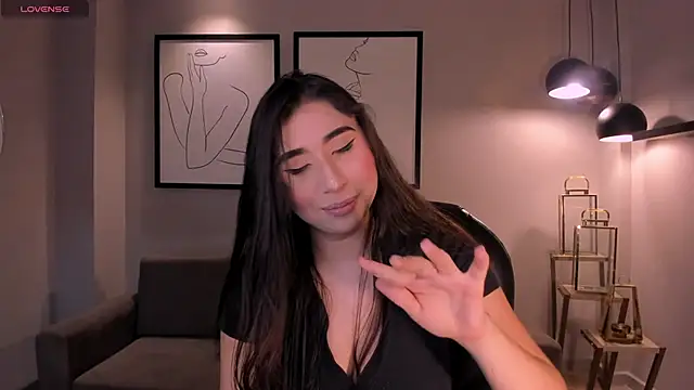 Snapshot of MayaMoretti_ chatting on December 2025 04:30:02 AM MayaMoretti online show from December 2025 04:30:02 AM