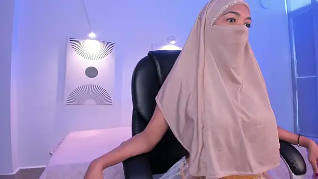 Snapshot of Yuli_arabic chatting on December 2025 08:02:02 PM Yuli arabic online show from December 2025 08:02:02 PM