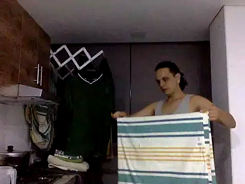 KianxxTeach online show from October 2025 02:09:01 AM