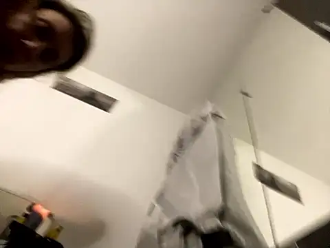 Snapshot of dreamgt chatting on October 2025 11:57:01 PM dreamgt online show from October 2025 11:57:01 PM